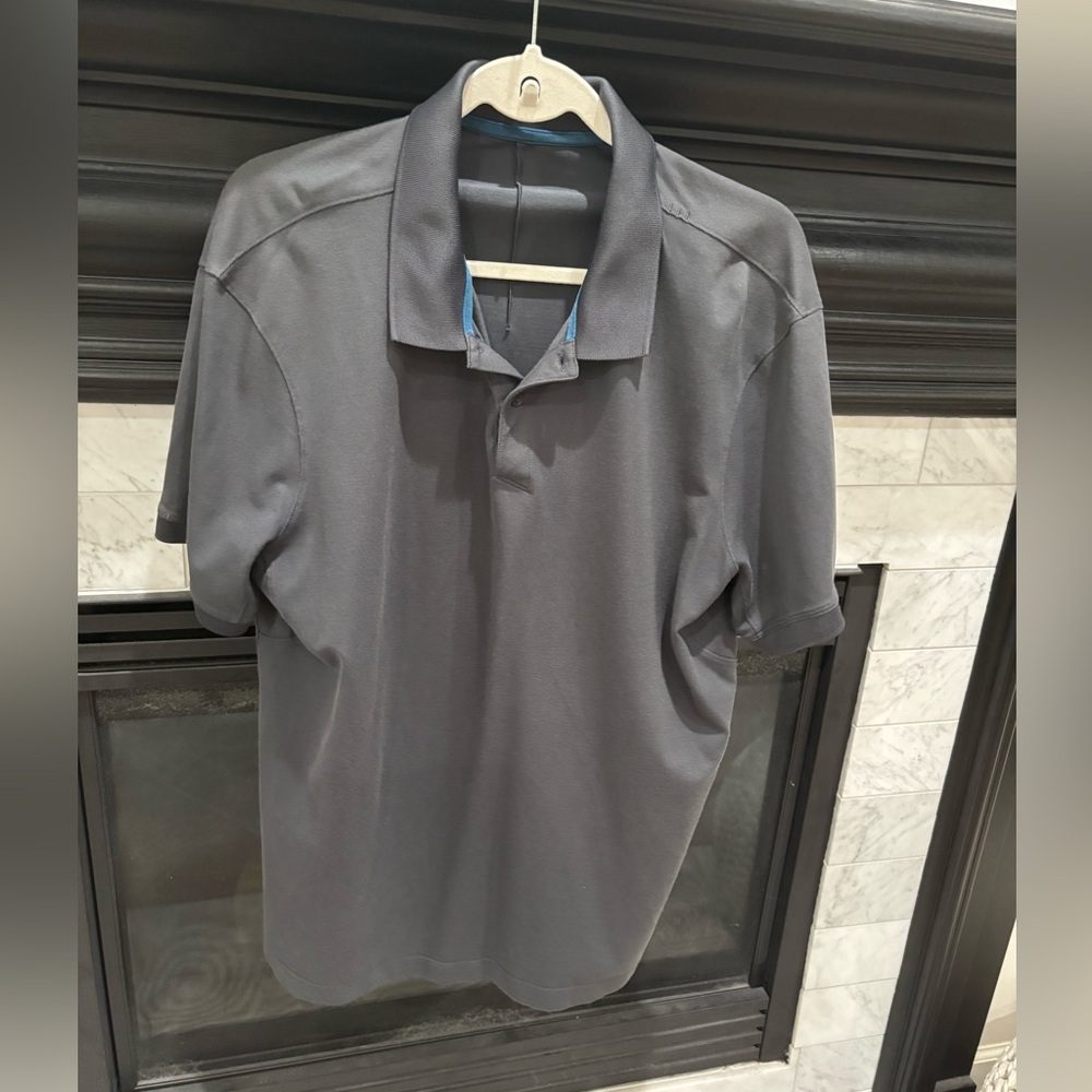 Lululemon men’s polo